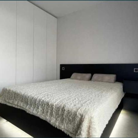 Lux 1-Bedroom Most City Center Area Dnipro Ngoại thất bức ảnh
