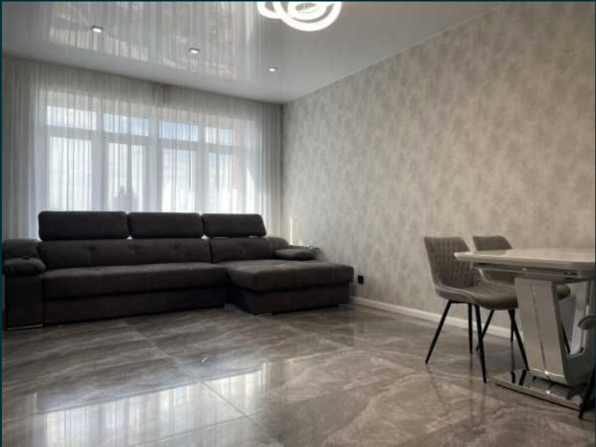 Lux 1-Bedroom Most City Center Area Dnipro Ngoại thất bức ảnh