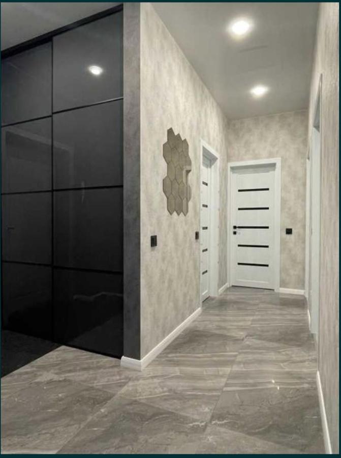 Lux 1-Bedroom Most City Center Area Dnipro Ngoại thất bức ảnh